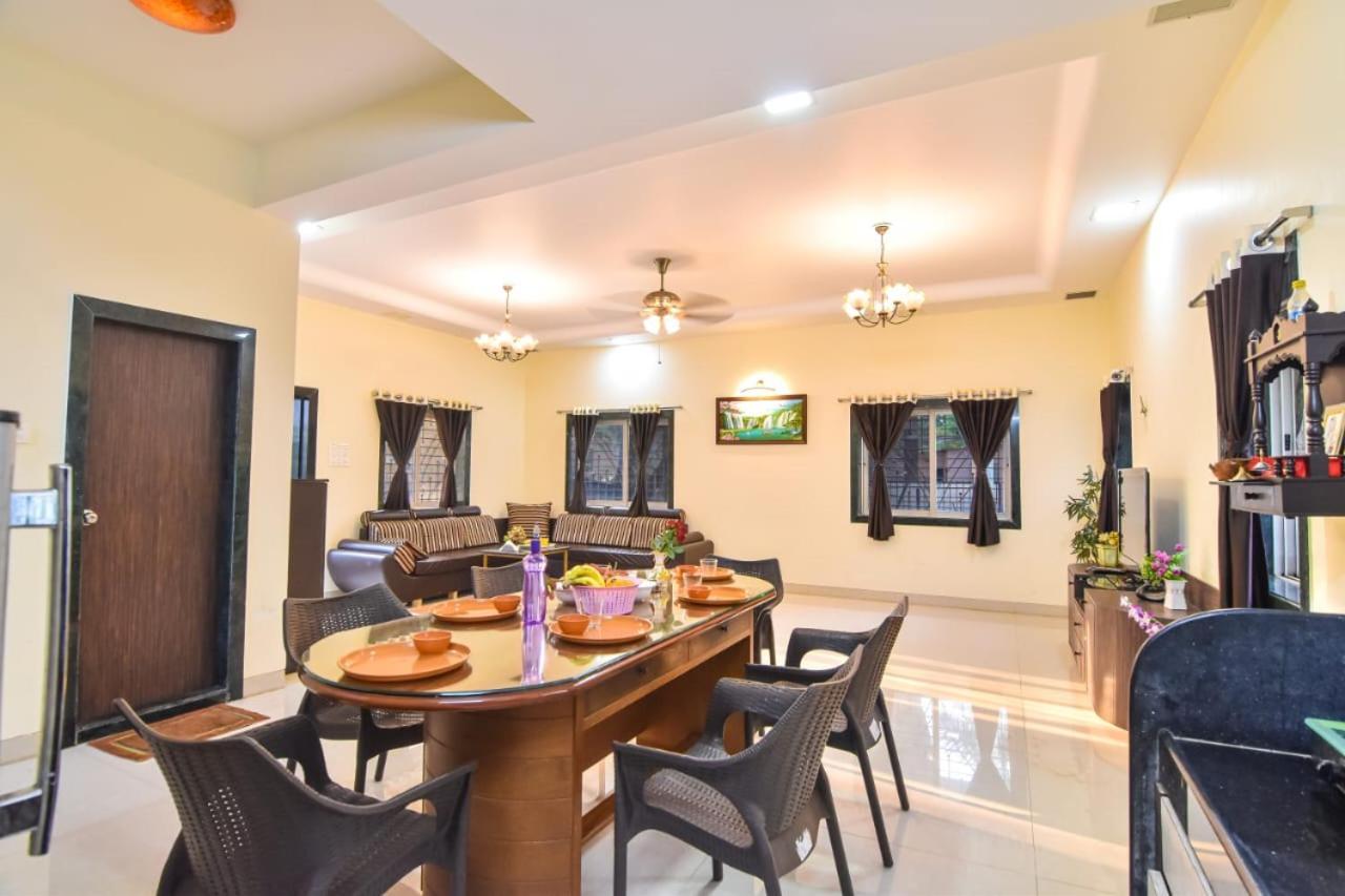 Вилла Pine View 2Bhk Лонавала Экстерьер фото