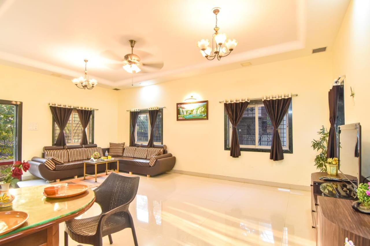Вилла Pine View 2Bhk Лонавала Экстерьер фото